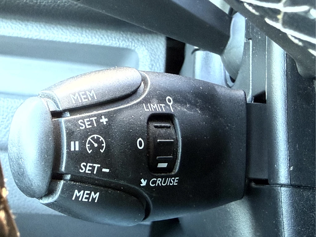 Opel Vivaro – foto 17
