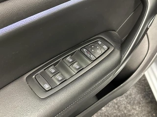 Renault Mégane Estate – thumbnail 16