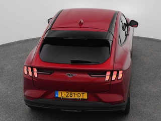 Ford Mustang Mach-E – thumbnail 8