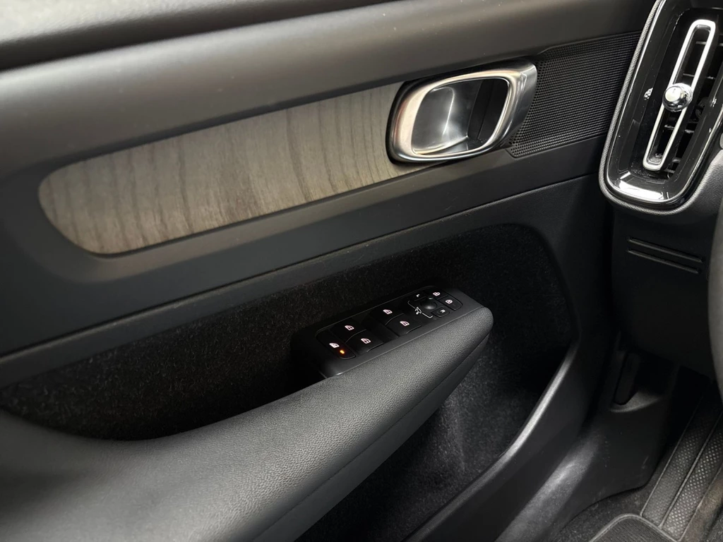 Volvo XC40 – foto 17
