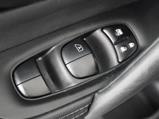 Nissan QASHQAI – thumbnail 15