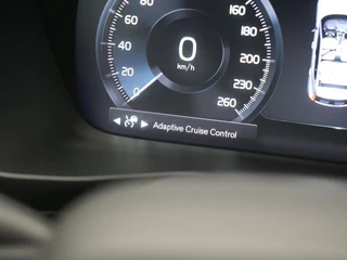 Volvo XC40 – thumbnail 23