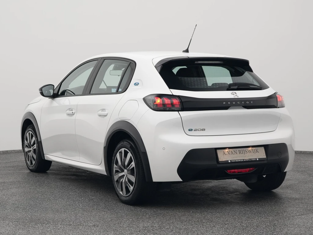Peugeot e-208 – foto 4