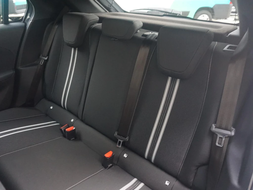Opel Corsa – foto 32