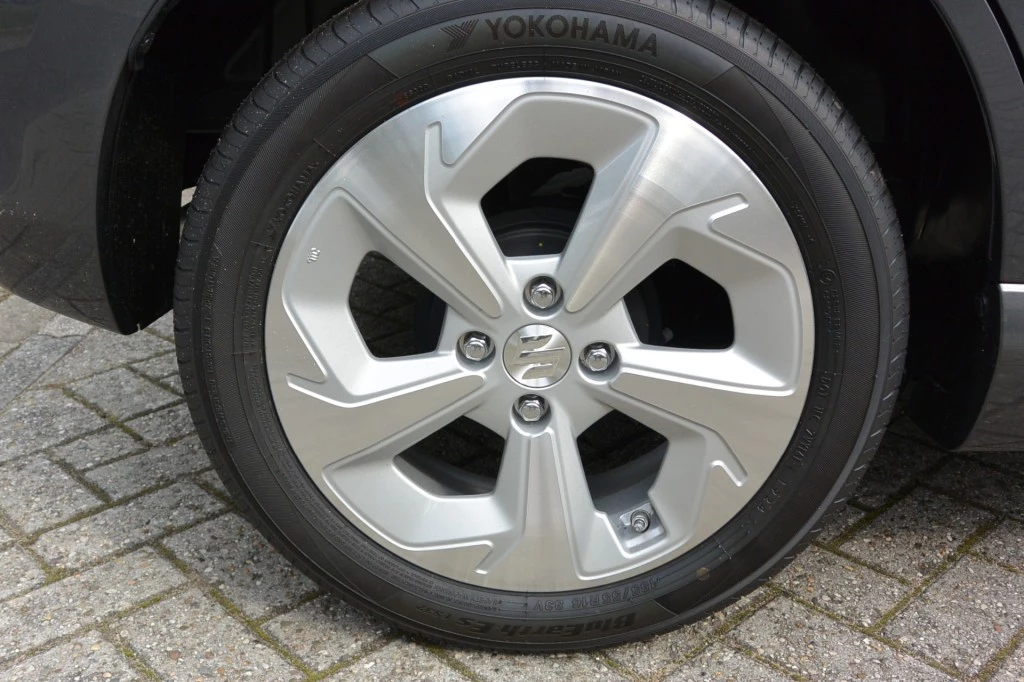 Suzuki Swift – foto 14