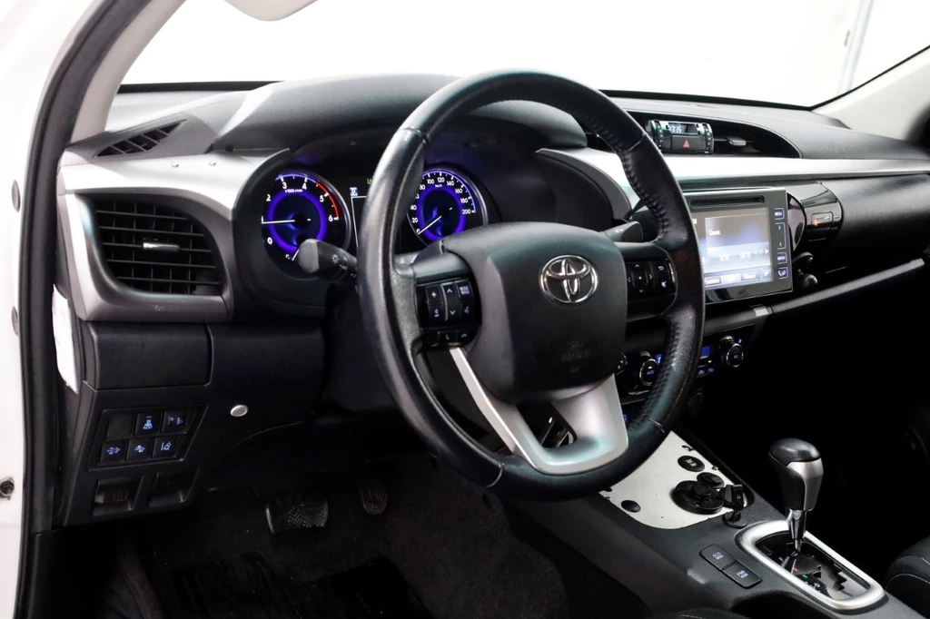Toyota Hilux – foto 13