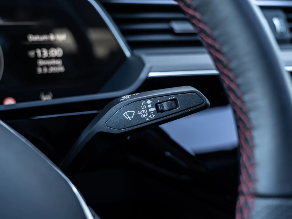 Audi Q8 Sportback e-tron – foto 43