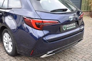 Toyota Corolla Touring Sports – thumbnail 3