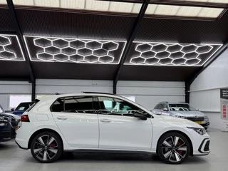 Volkswagen Golf – thumbnail 9