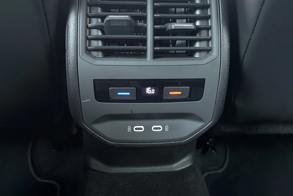 SEAT Leon – foto 18