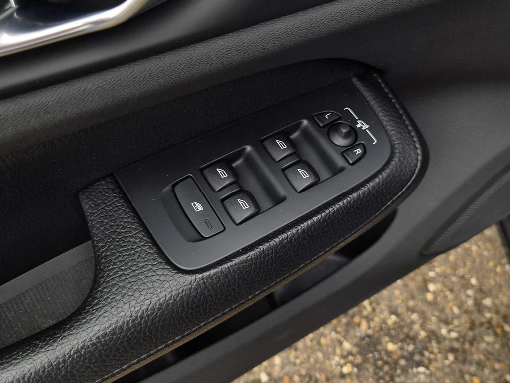 Volvo S60 – foto 27