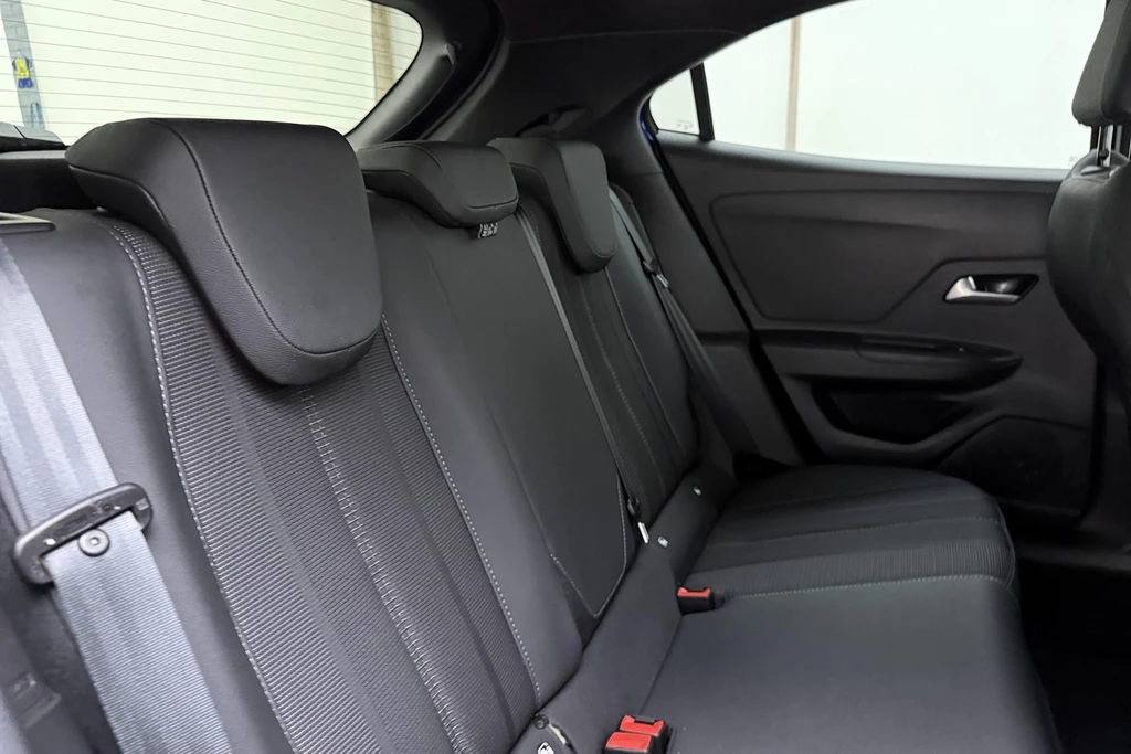 Opel Mokka-e – foto 14