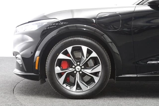 Ford Mustang Mach-E – thumbnail 15