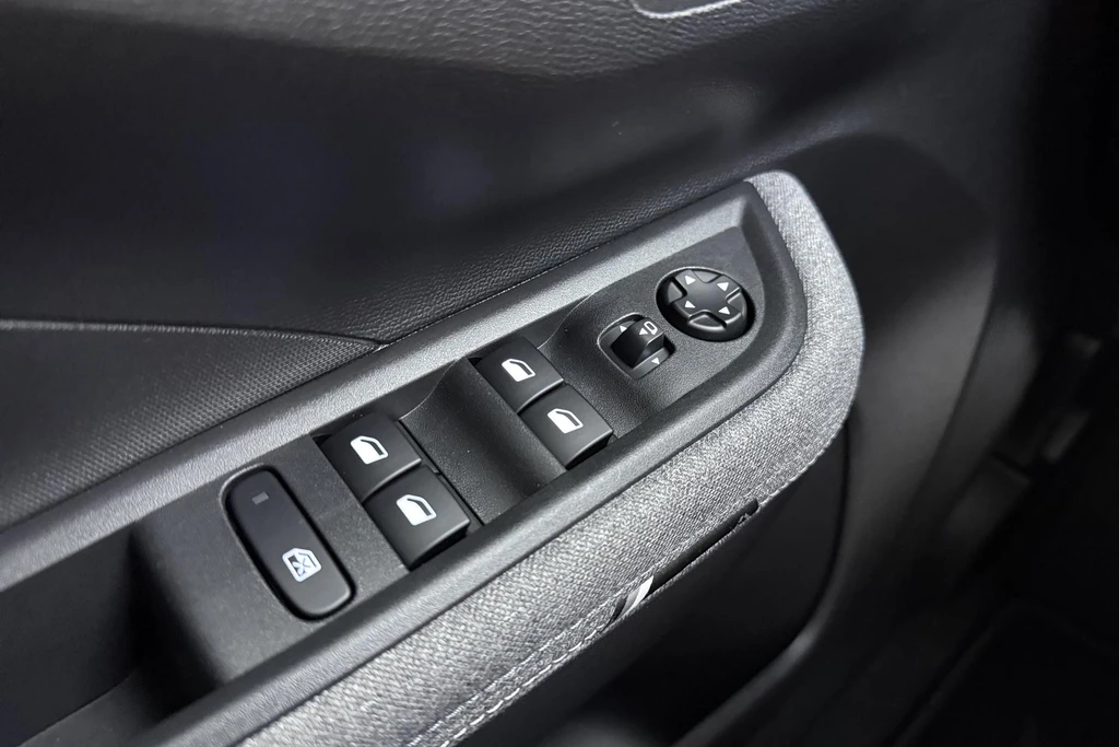Opel Frontera – foto 22