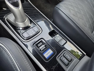 Mitsubishi Outlander – thumbnail 21