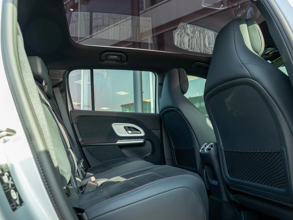 Mercedes-Benz GLB – foto 21