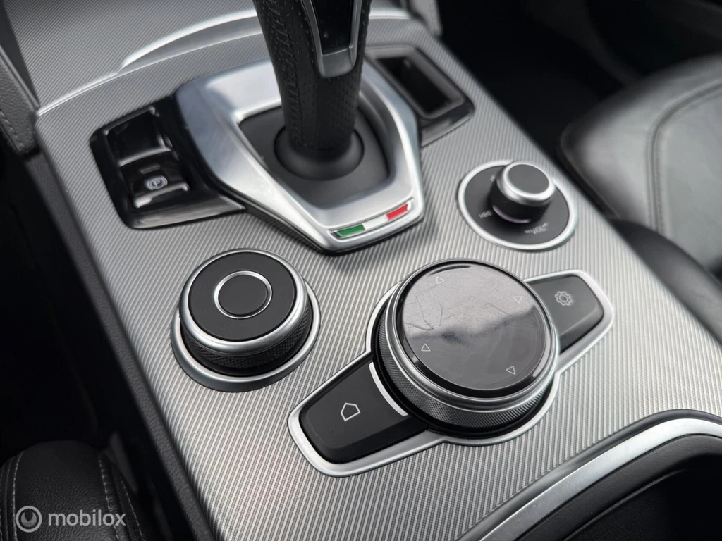 Alfa Romeo Stelvio – foto 29