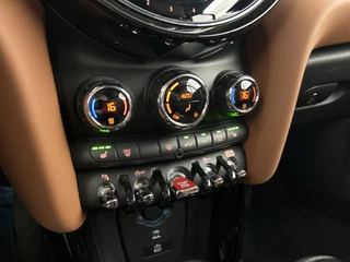 MINI Cooper Cabrio – thumbnail 34