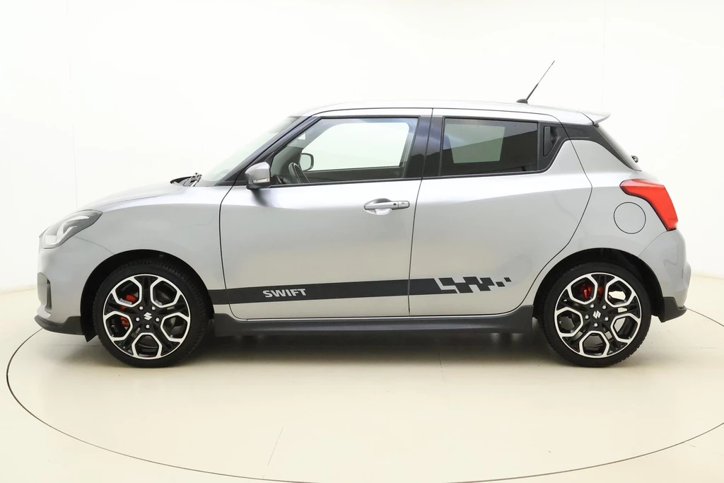 Suzuki Swift – foto 2