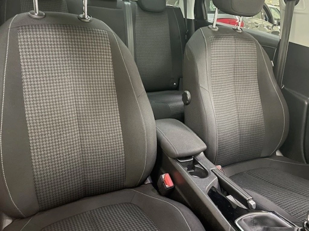 Peugeot 308 – foto 11
