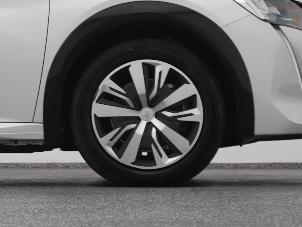 Peugeot e-208 – foto 43