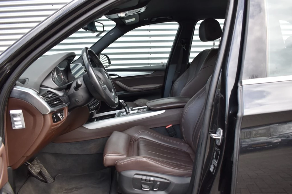 BMW X5 – foto 14