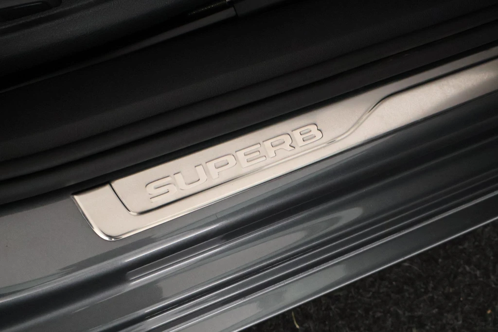 Škoda Superb – foto 40