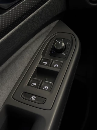 Volkswagen Golf – thumbnail 22