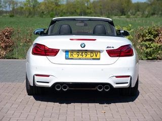 BMW M4 – thumbnail 13