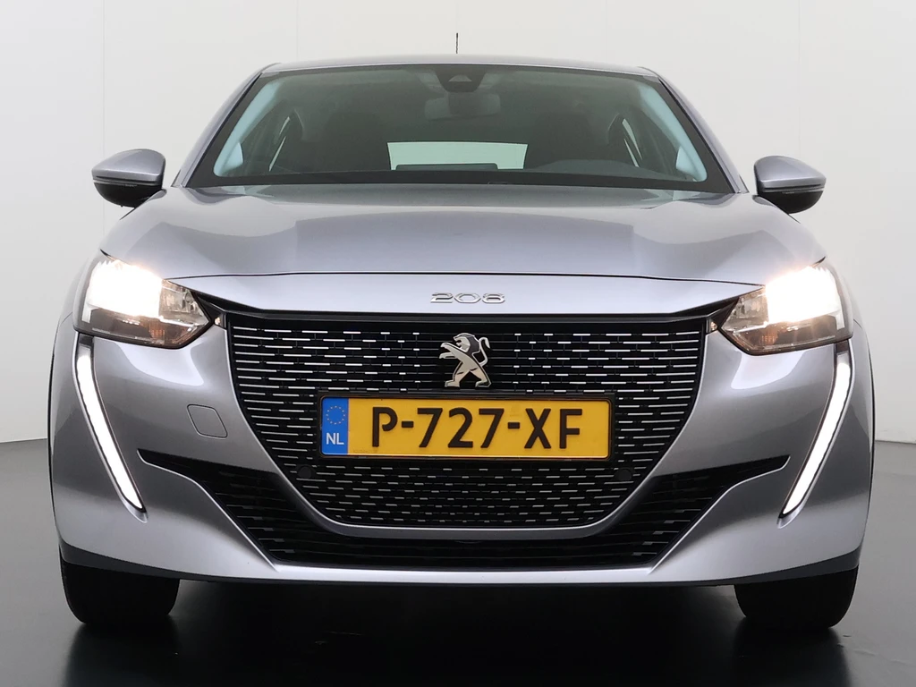 Peugeot e-208 – foto 9