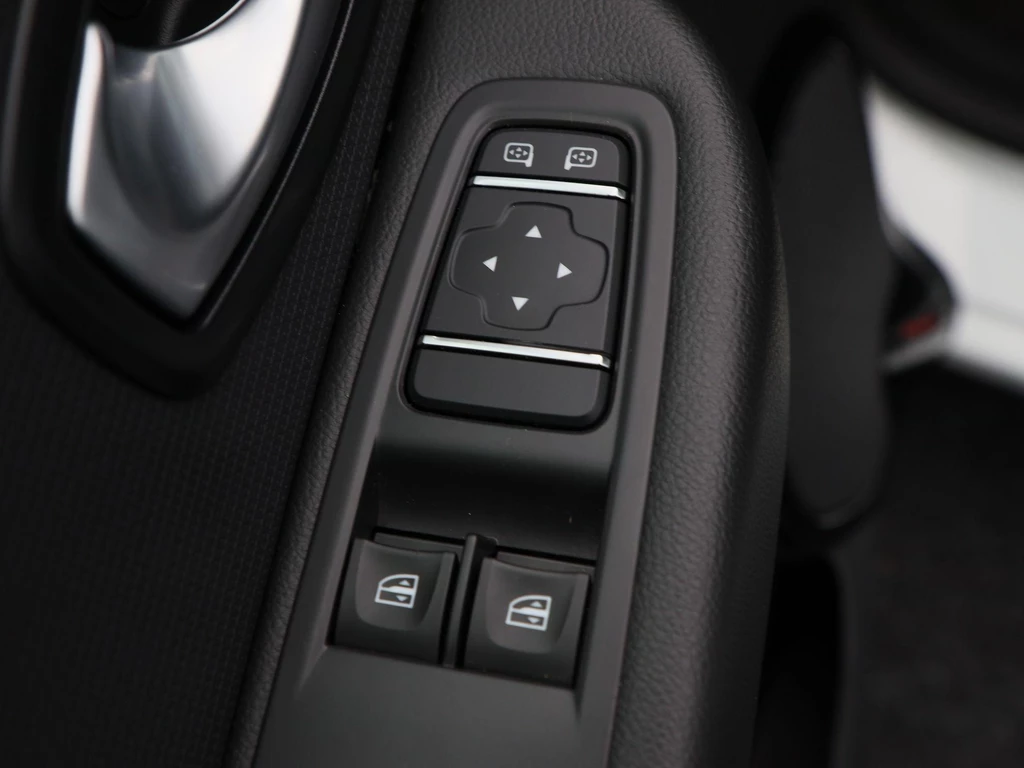 Renault Clio – foto 17