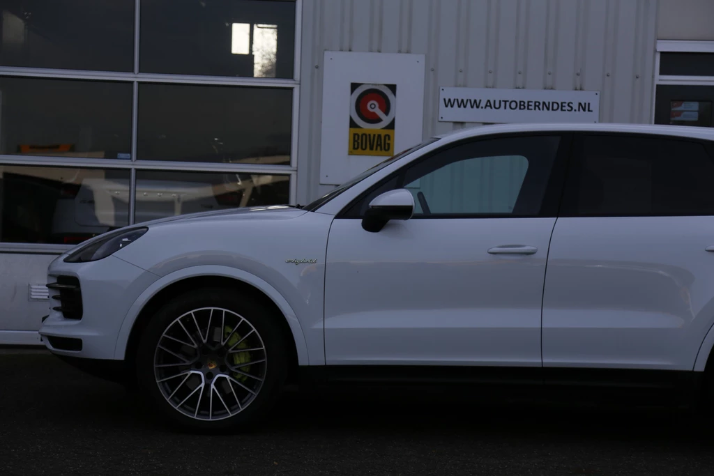 Porsche Cayenne – foto 5