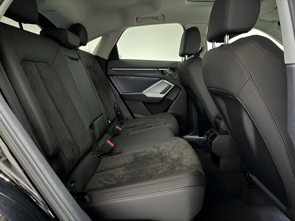 Audi Q3 – foto 32