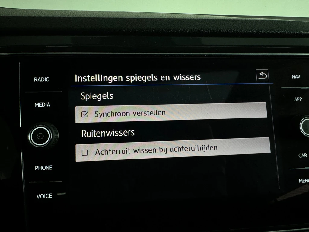 Volkswagen T-Roc – foto 27