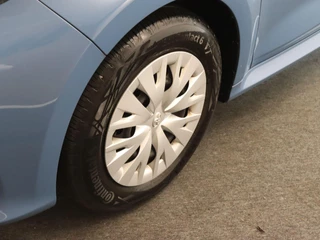 Toyota Yaris – thumbnail 12