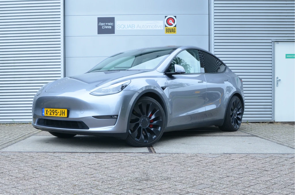 Tesla Model Y – foto 1