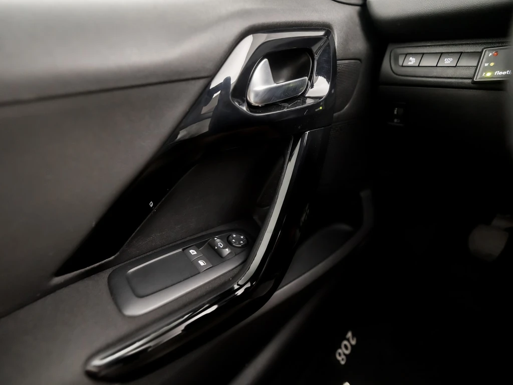 Peugeot 208 – foto 22