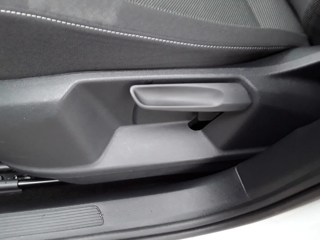 Volkswagen T-Roc – foto 26