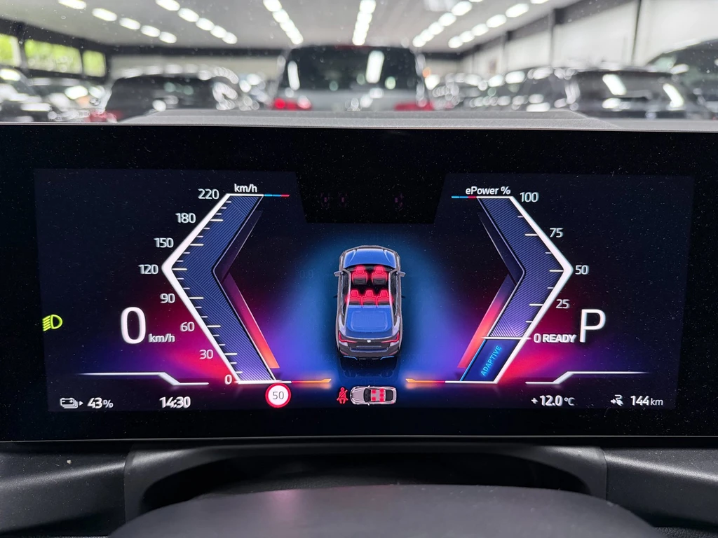 BMW i4 – foto 23