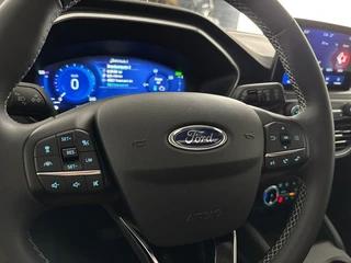 Ford Kuga – thumbnail 9