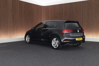 Volkswagen Golf – thumbnail 3