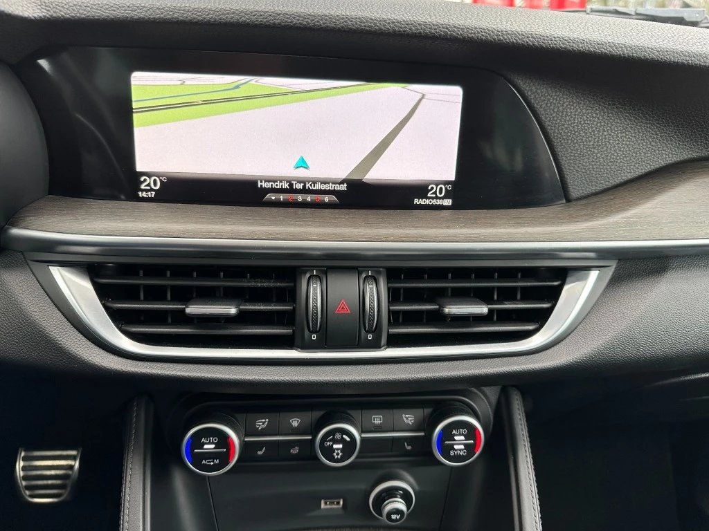 Alfa Romeo Stelvio – foto 13