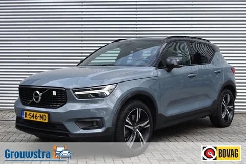 Volvo XC40 1.5 T5 RECHARGE. R-DESIGN / EL. STOEL + MEMORY / H&K AUDIO / EL. TREKHAAK