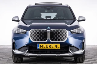BMW iX1 – thumbnail 6