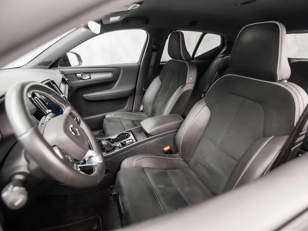 Volvo XC40 – foto 16