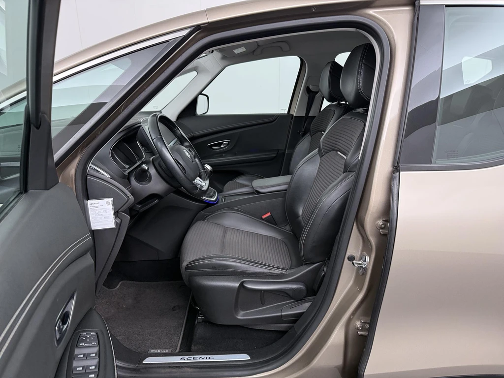 Renault Scénic – foto 13