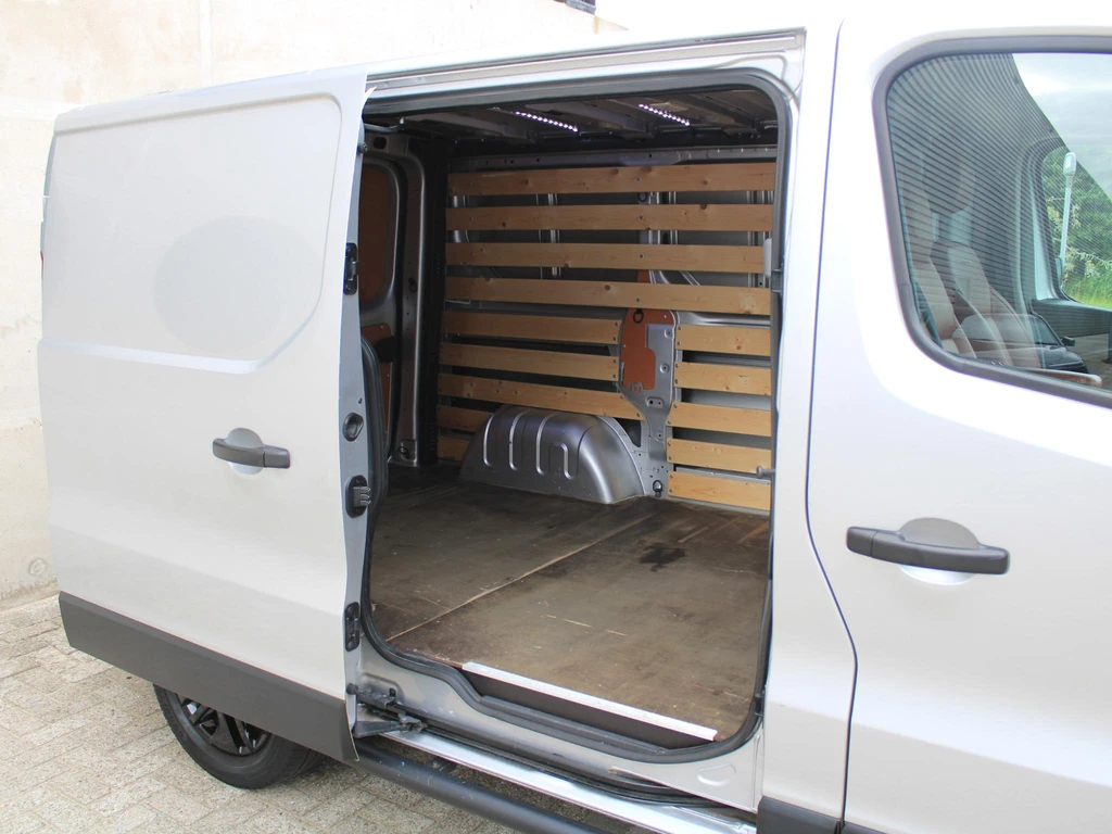 Renault Trafic – foto 21