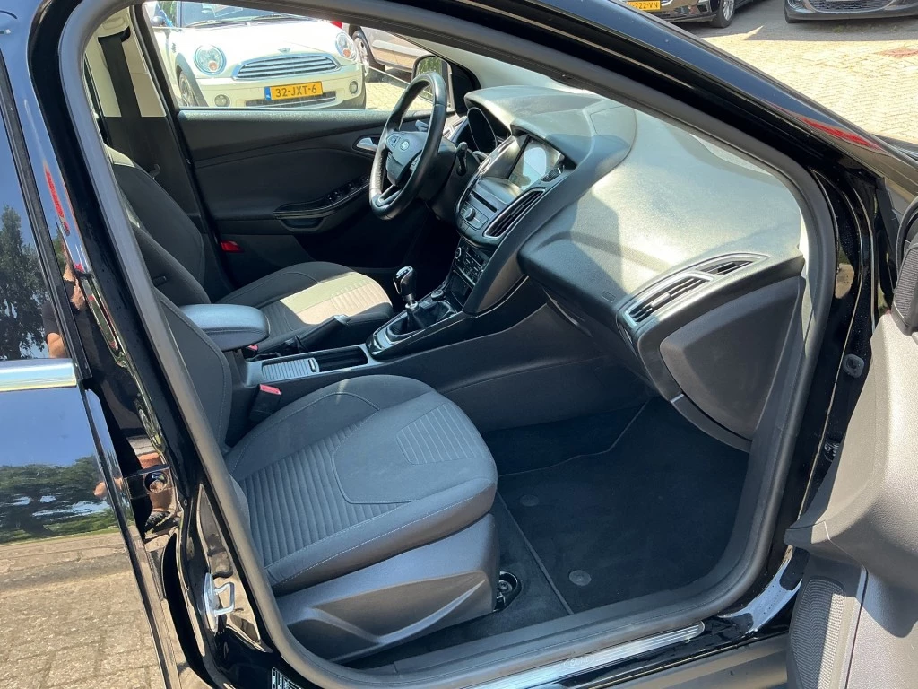 Ford Focus – foto 9