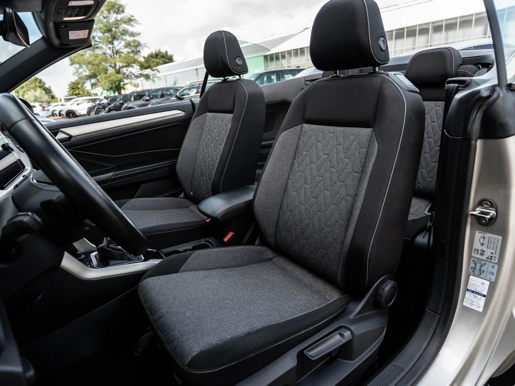 Volkswagen T-Roc – foto 16
