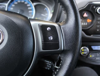 Toyota Yaris – thumbnail 31